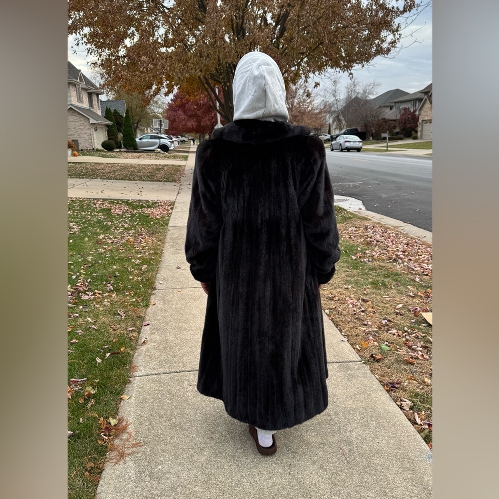 Full Length Mink Coat Daaark Brown York Furrier size Chest 52 NEW YORK FURRIER - Picture 4 of 9